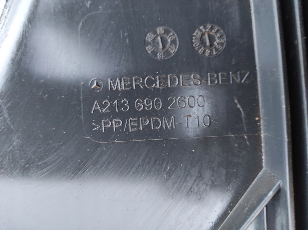 FAHRGESTELLSCHUTZ A2136902600 MERCEDES E-KLASSE W 213 Product image