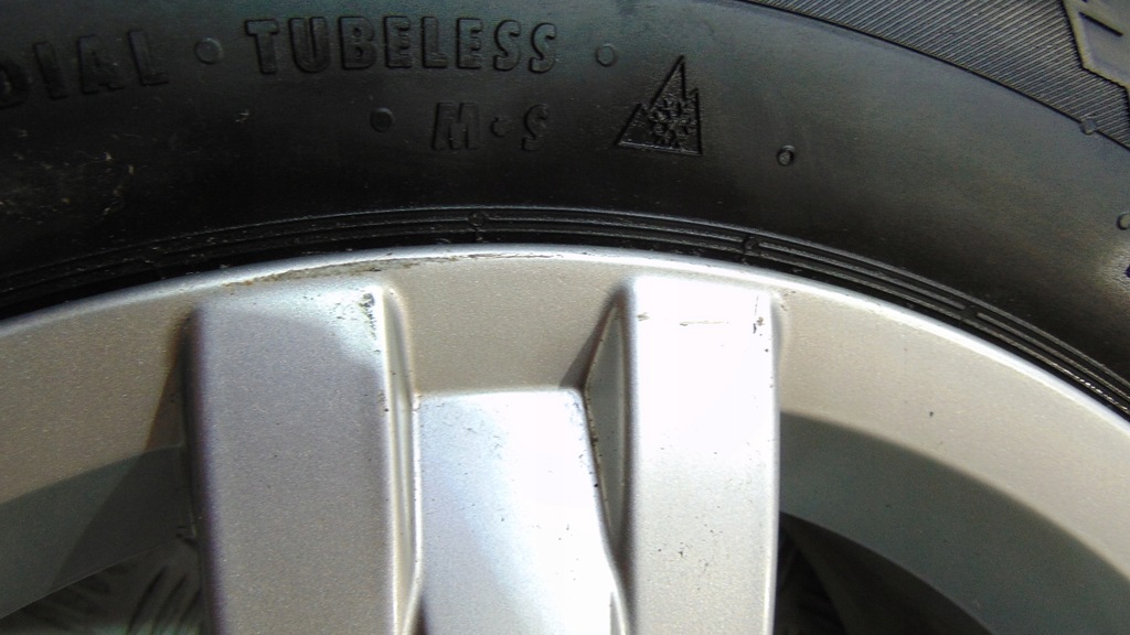 SET FELGEN + REIFEN Mercedes-Benz A2044015502 7,5" x 17" 5x112 ET 47,5 Product image