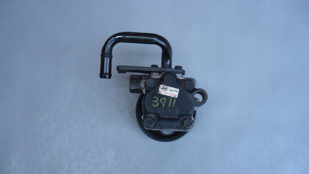 Servolenkungspumpe 57110-1C301 Hyundai Getz 1.3 Product image