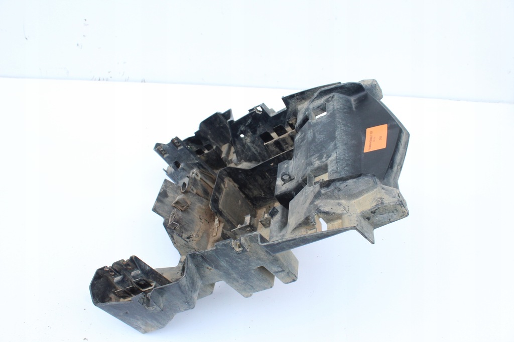 YAMAHA GRIZZLY 550/700 BASISABDECKUNG BATTERIEBUCHSE Product image
