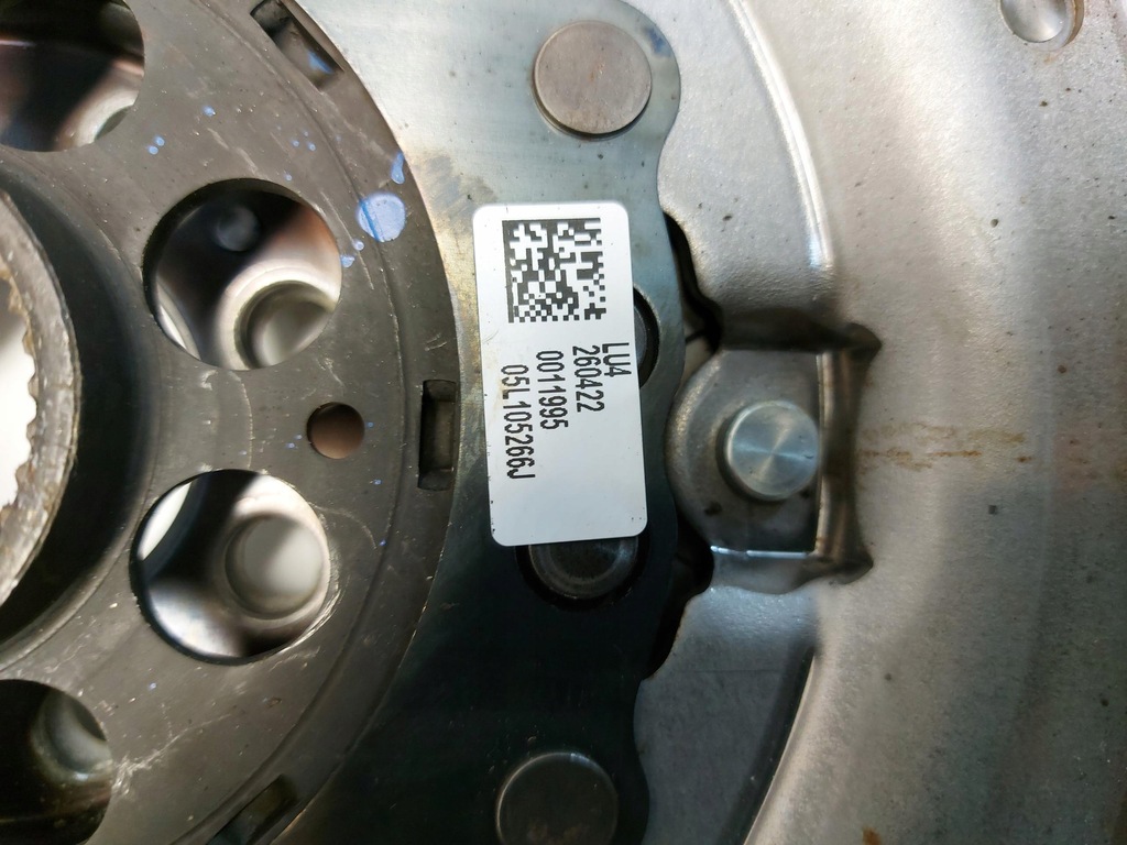 CUPRA ATECA KUPPLUNG DUAL-MASS-RAD 05L105266J Product image