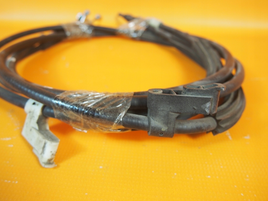 Volvo V40 II Handbremsseile 31362665 Product image