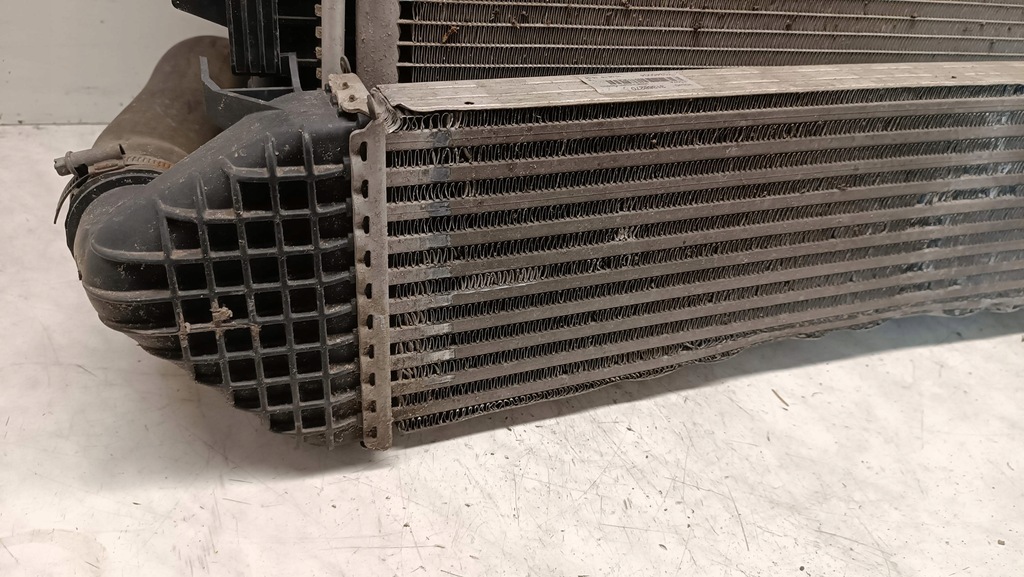 SATZ KÜHLER LADELUFTKÜHLER VENTILATOREN FORD MONDEO MK4 LIFT 2014 Product image