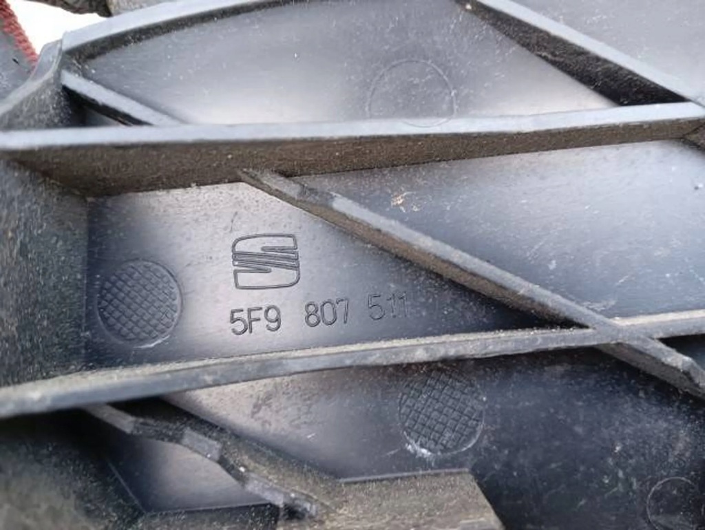 MM M14 SEAT LEON III COMBI HECKSTOßSTANGENVERSTÄRKUNG Product image