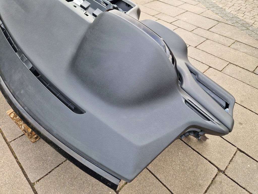 Peugeot 208 und 2008 und Board Console + 2xpoduszka Original 12-2019 Product image