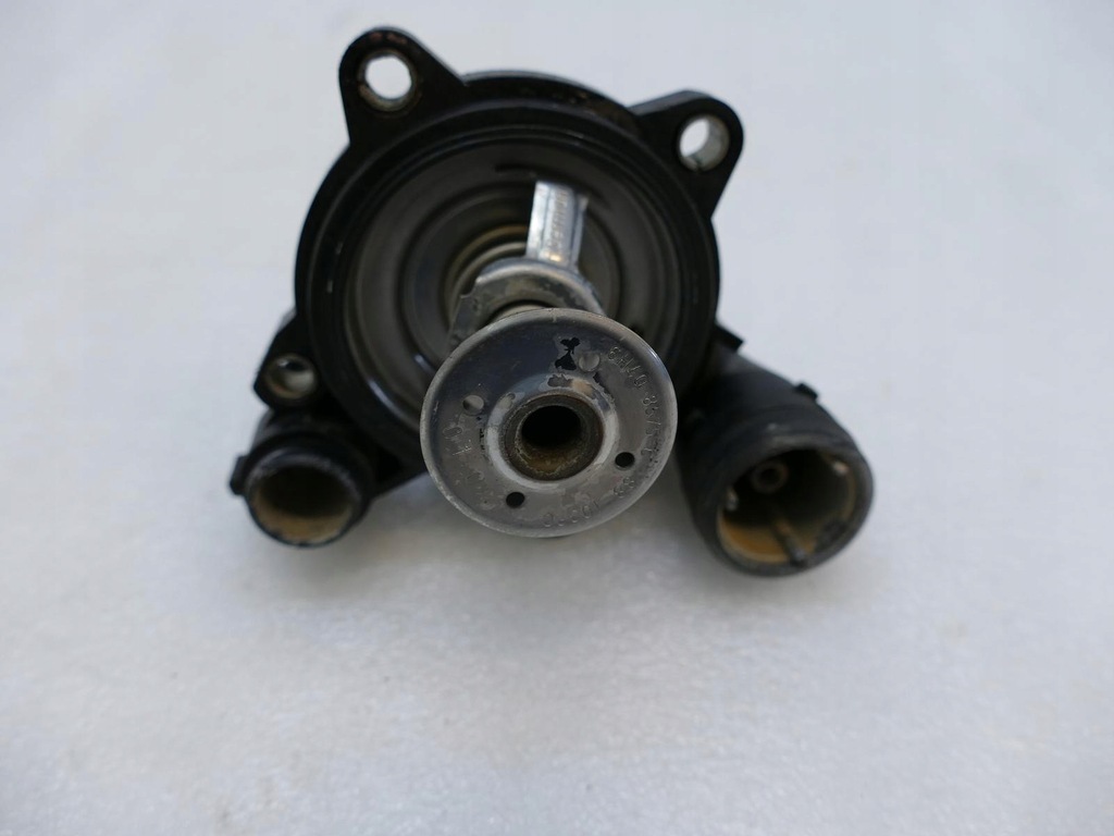 RANGE ROVER SPORT L320 3.6 TD THERMOSTATGEHÄUSE Product image
