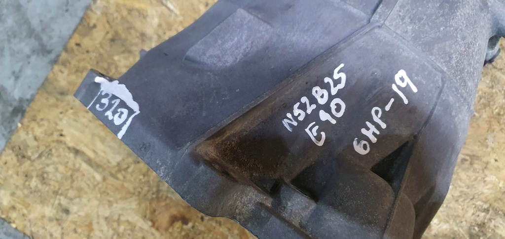 BMW E87 E90 GETRIEBE 6HP-19 N52 7547900 Product image