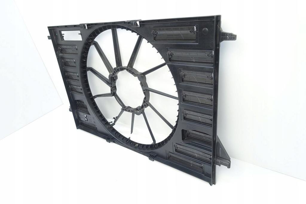 KÜHLERLÜFTERGEHÄUSE AUDI Q5 80A121003A Product image