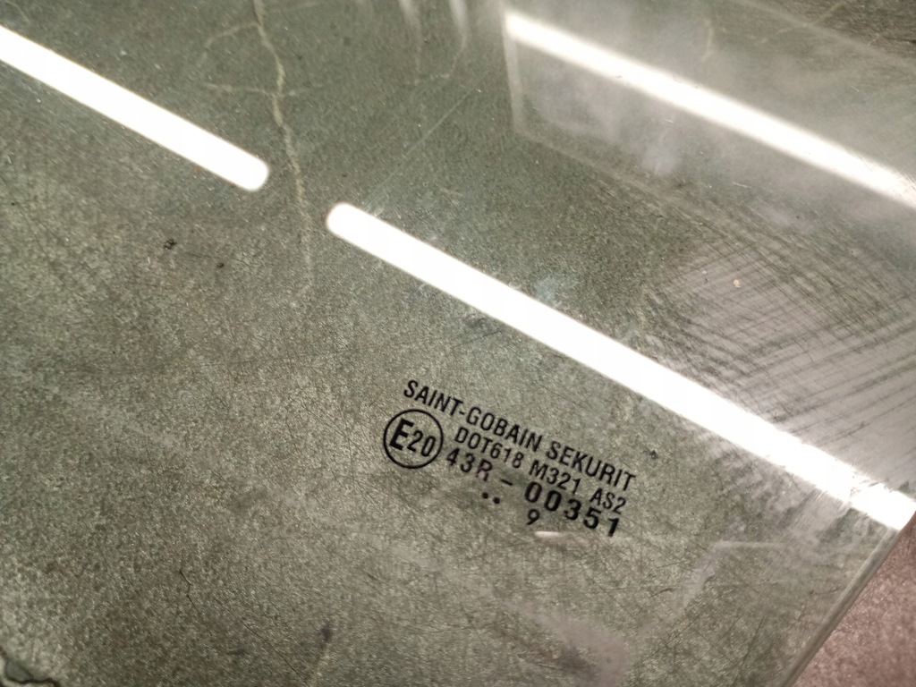 linke vorne Sedici Mk1 09r Product image