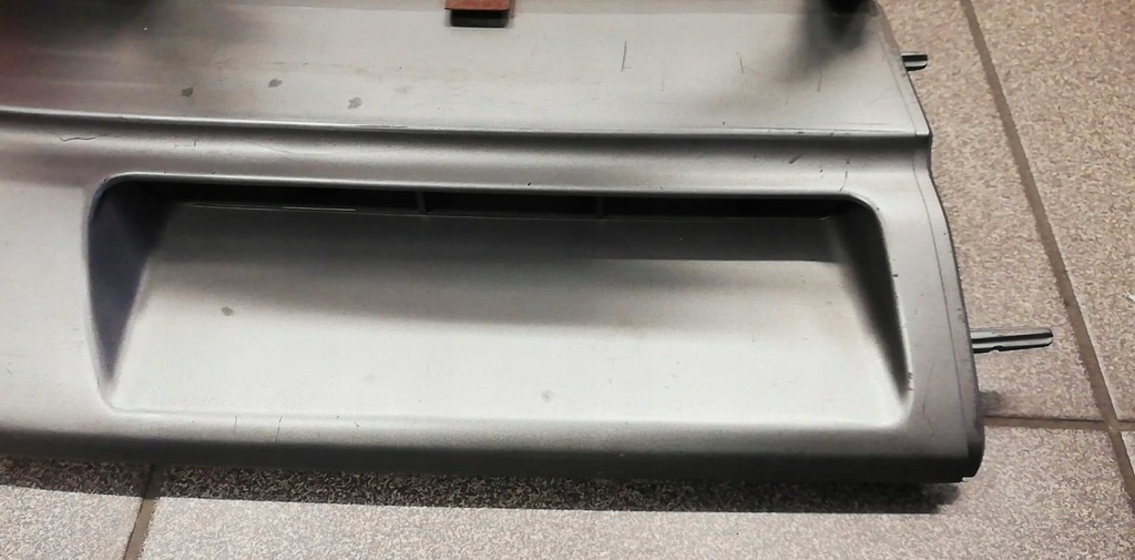 MAZDA E2200 Blinkerlampenrahmen, vorne rechts Product image