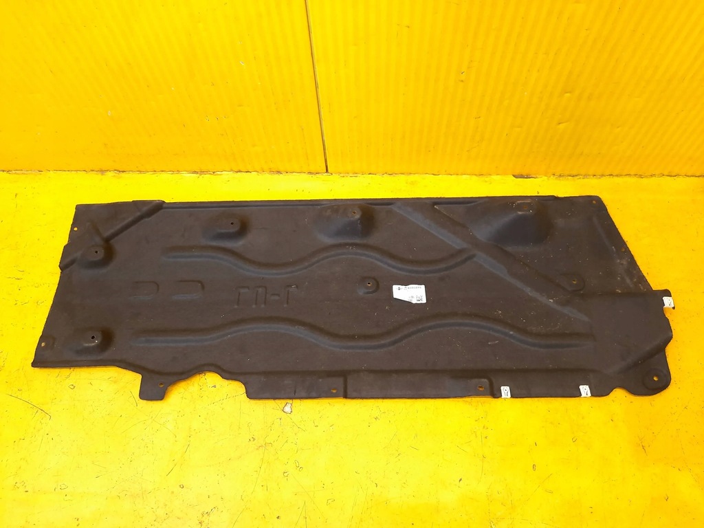 BMW 2 F44 GRAN COUPE FAHRGESTELLABDECKUNG LINKS 7290803 Product image