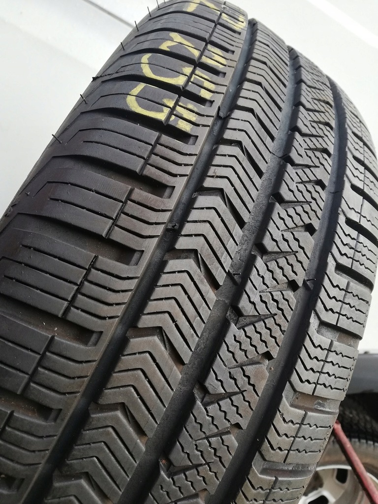 Vredestein Quatrac 5 195/60R16c 99/97 H Schneegriff (3PMSF) Product image