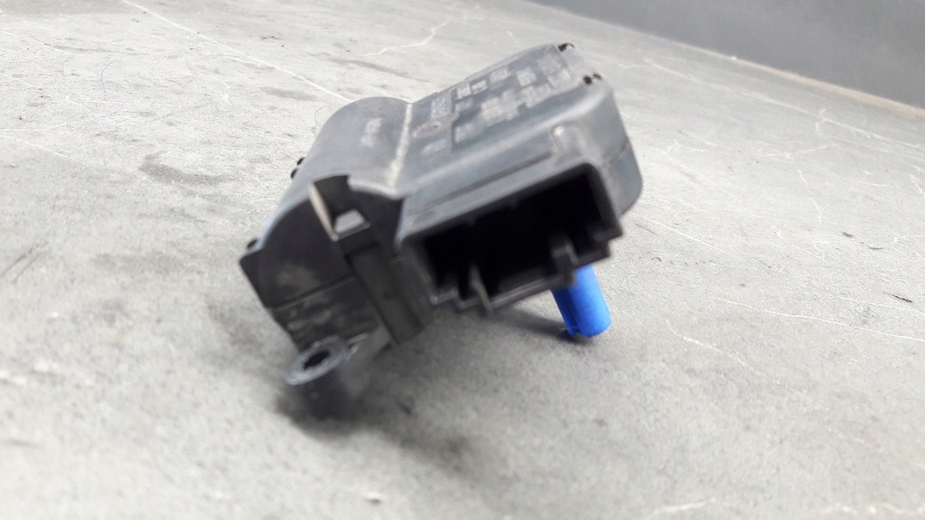 0132801305 Audi A4 B6 Luftblumenheizungsmotor Product image