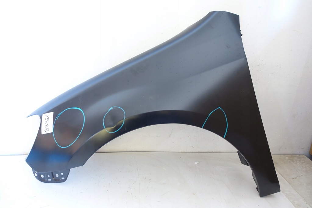 Links vorderer Kotflügel VW Golf VI HB 2008-2013 5K6821021 5K621021A 5K6821021B Product image