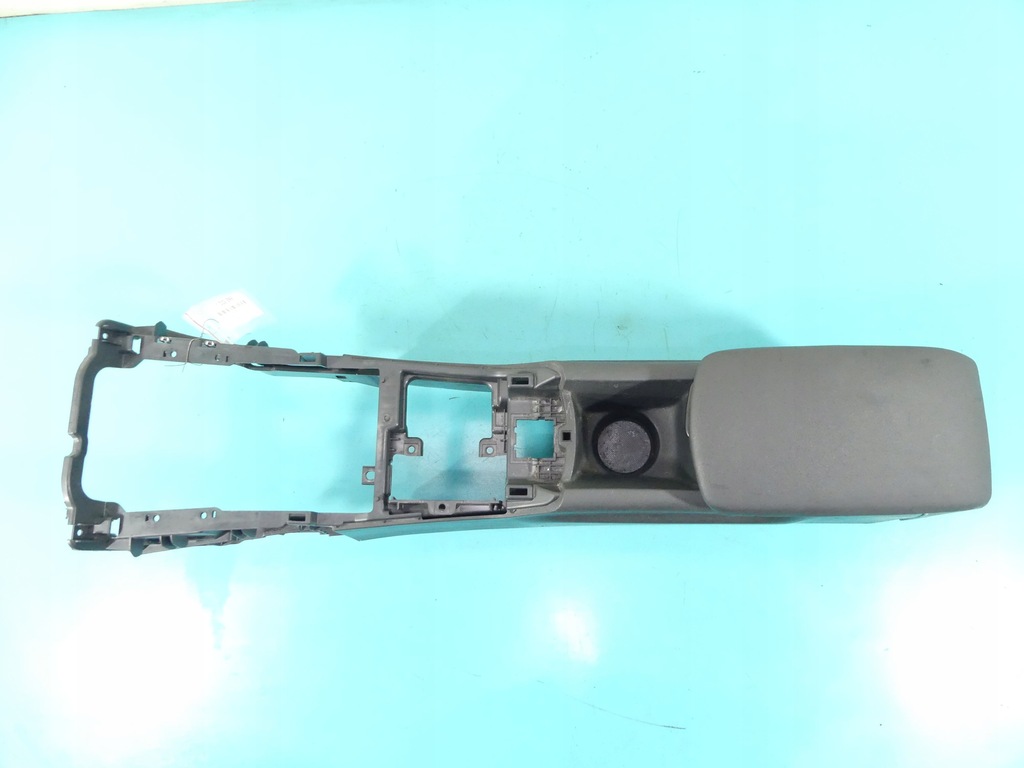 ARMLEHNENTUNNEL CITROEN C4 II B7 EUROPA Product image