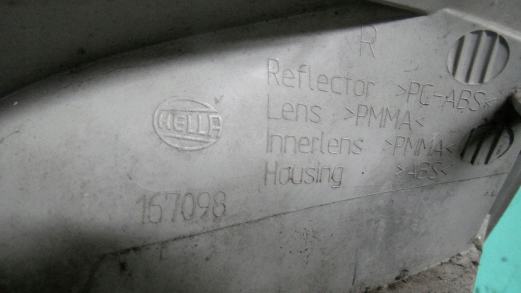 Ford Kuga Mk1 und 11r Lampe der hinteren rechten Seite Product image