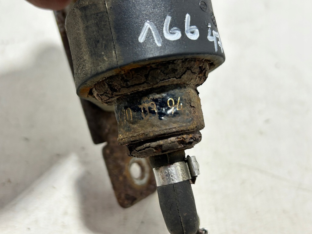 WEBAST-PUMPE WEBASTO MERCEDES ML W166 1664700394 Product image