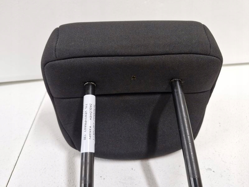 Renault Captur und 1 Kopfstütze hinten nach links = rechts Product image
