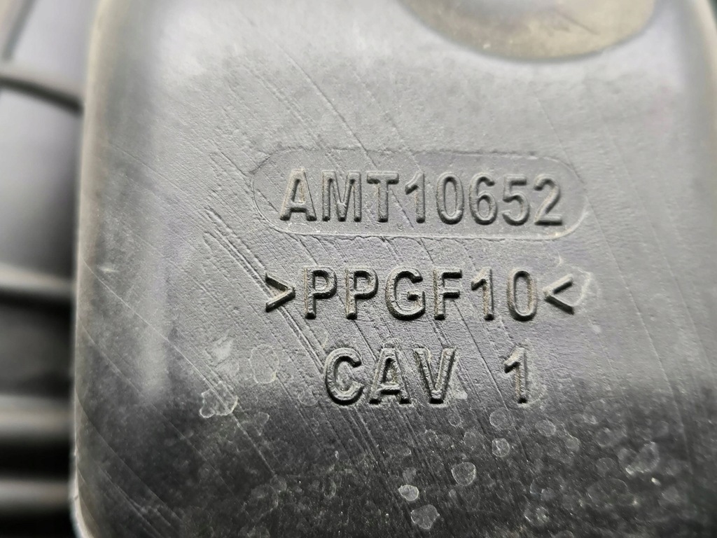 Chevrolet Volt II 2017 Luftfiltergehäuse Product image