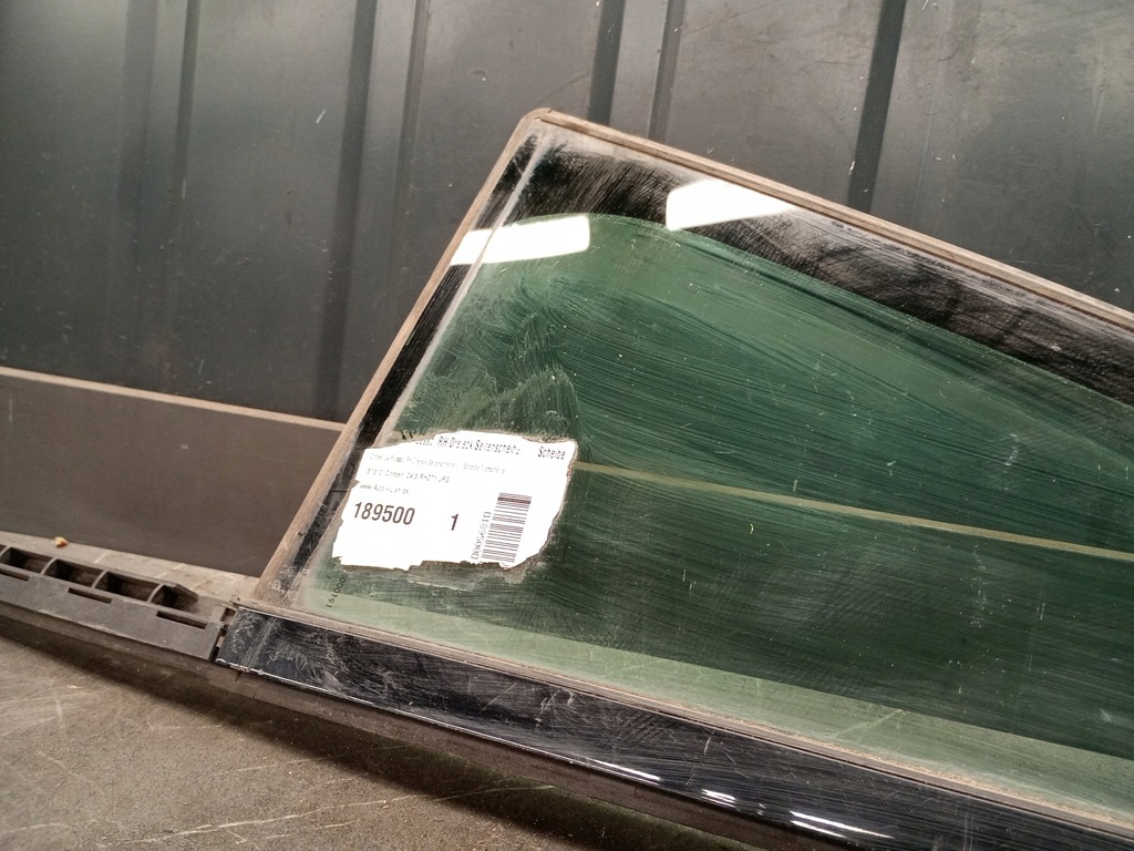 Rechte Glas hinter Citroen C4 Picasso 06-13r Product image