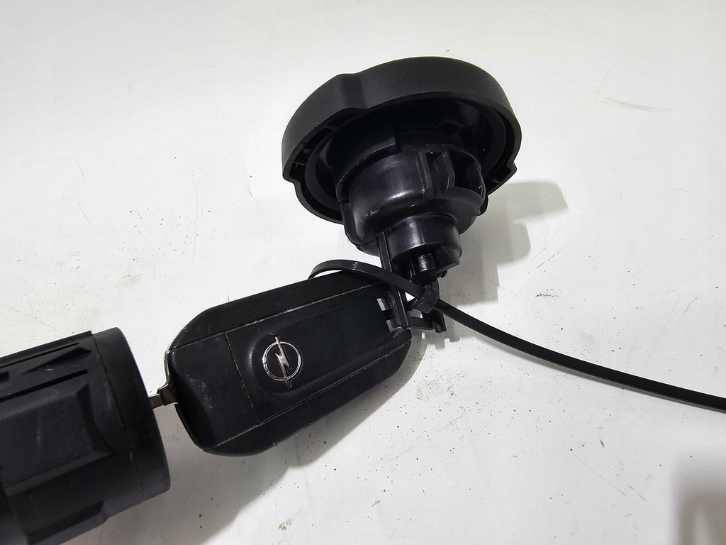 ZÜNDSCHALTER, KRAFTSTOFFEINFÜLLDECKEL OPEL COMBO E 18- #6687 Product image