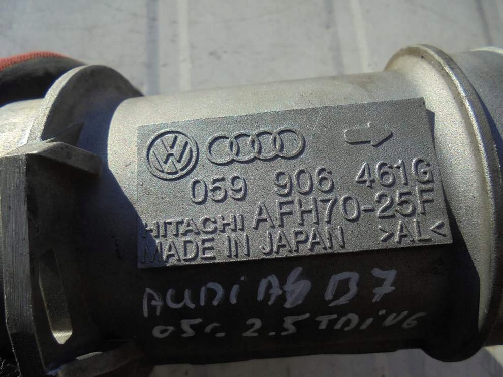 AUDI A4 B6 2.5 TDI // DURCHFLUSSMESSER 059906461G Product image