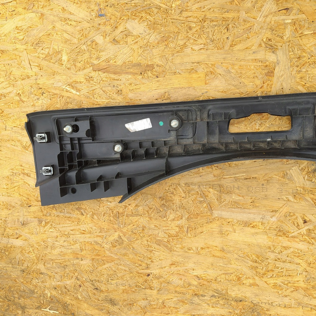 Range Rover Evoque Heckriemenabdeckung BJ32-113A10-AC Product image