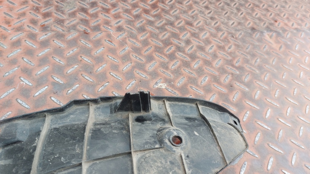 FLADER LINKS HINTEN TOYOTA COROLLA CROSS 21- Product image