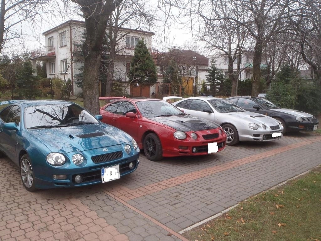 TOYOTA CELICA V Radiorahmengehäuse 55412-20410 Product image