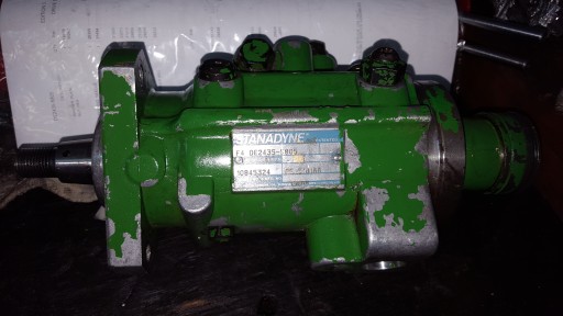 John Deere DE2435-5805 RE518166 Einspritzpumpe