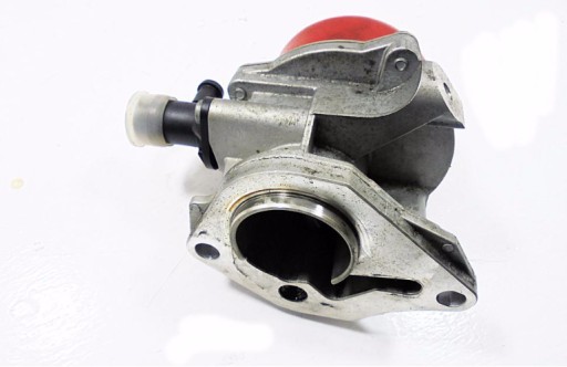 VACU WAKU PUMP 1,5 DCI DUSTER LOGAN SANDERO 2010