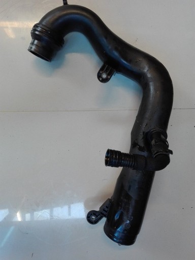 AUDI VW GOLF V SCHLAUCH LADELUFTKÜHLERROHR 1K0129654K