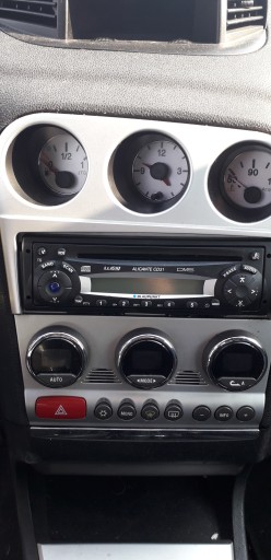 ALFA ROMEO 156 RADIO UND PANEL