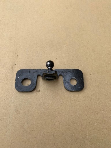 Tesla 3 Motorhaubenstellgliedhalterung 1091870-00-B
