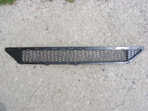 HYUNDAI TUCSON MITTELGRILL 86561-D7000 2015-