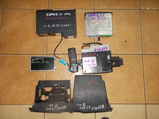 ESPACE IV 04R TASCHENDISPLAY 8200154477