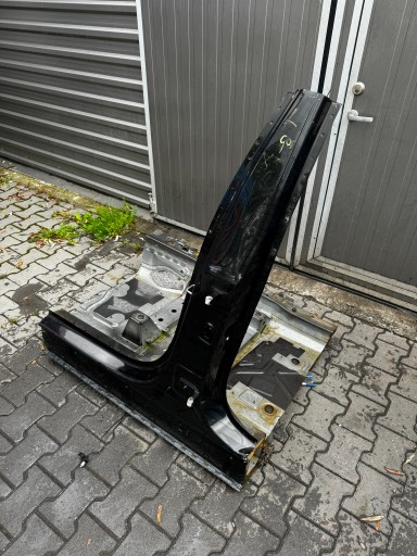 BMW X5 G05 F95 B-Säule, Schwelle, linke Seitenwand