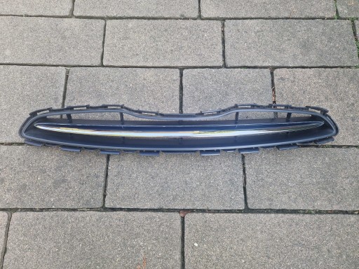 Nissan Micra K13 vor dem Aufheben der Front-Dummy-Chrom GG210-06830-A 10-2013
