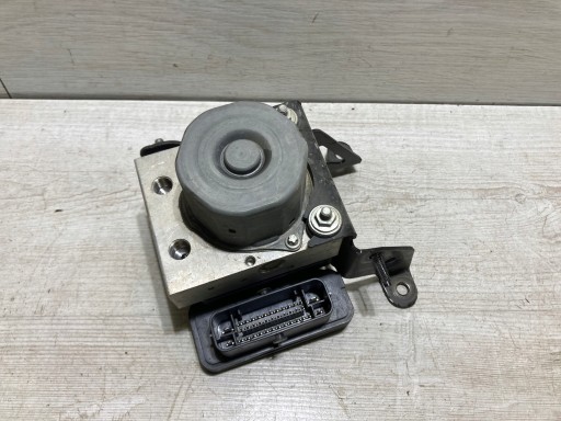 ABS-Pumpe 2265106455 Renault Twingo III 15 Jahre alt