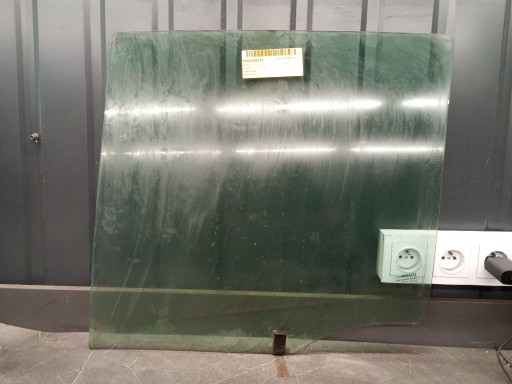 Linkes Glas Heck Renault Mustus MK1 05R