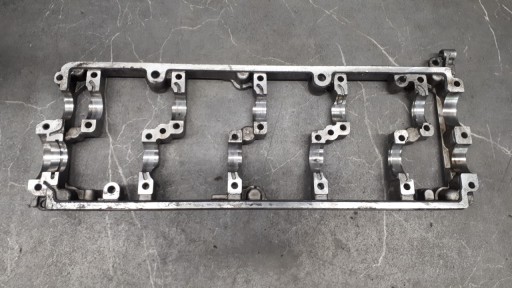 03L103286a Frame deckt die Befestigung des Audi A4 B8 2.0tdi ab.