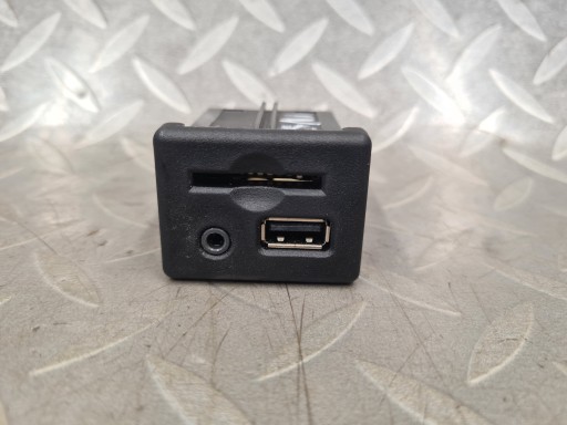 AUX-USB-BUCHSE, KARTENLESESTECKER, OPEL INSIGNIA A 20868796