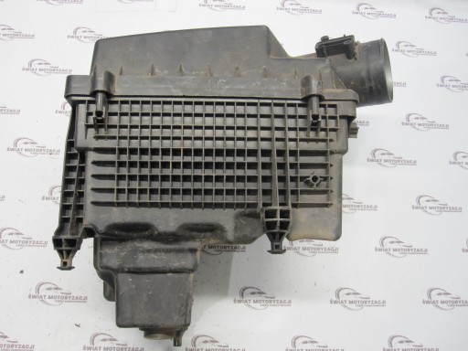 Land Rover Freelander II Luftfiltergehäuse 6G92-9600