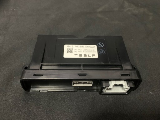 Tesla S X Feststellbremsen-Steuergerät ECU 1007618-00-E