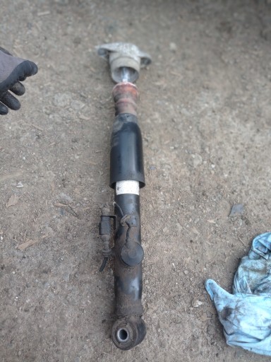 Luftstoßdämpfer links hinten Audi A6 C6 4F0616031J