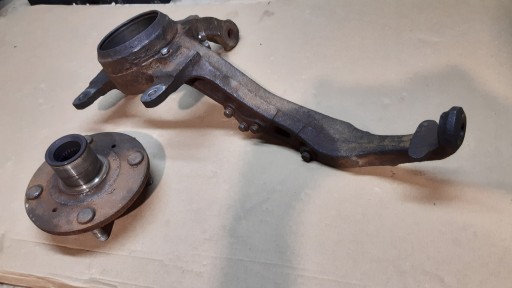Nabe, Achsschenkel, rechts vorne Honda Prelude IV 2.0l