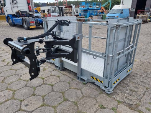 MANITOU 2150 MRT * KIPPBARER ARBEITSKORB Typ PSE 440/365 DD * Import