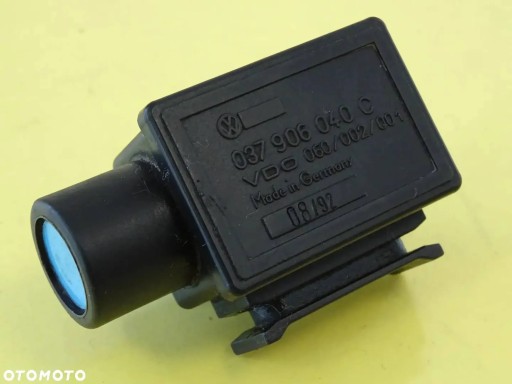 ANSAUGLUFT-TEMPERATURSENSOR VW PASSAT B3 037906040C NR50