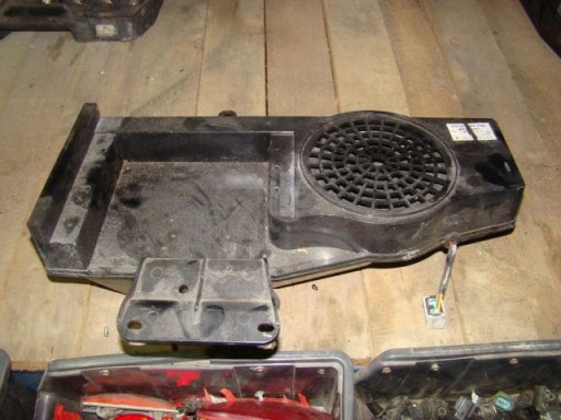 Nissan Primera P12 SUBWOOFER / SUBUFER LAUTSPRECHER ORIGINAL