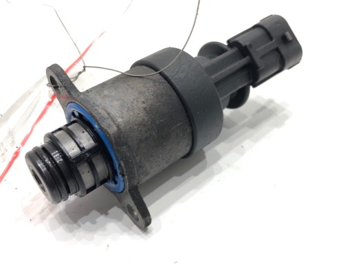 KRAFTSTOFFDRUCKREGLER HYUNDAI i40 33100-2A600 1,7 116KM